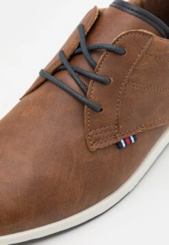 Pier One Sportieve Veterschoenen - Cognac/White 13 Pier One Sportieve Veterschoenen - Cognac/White -Pier One 0c2e6eb37336427d88e64335d52c7be6