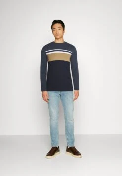 Pier One Longsleeve - Dark Blue -Pier One 1e868dfd9bb14e278e9fe93916ed66f2