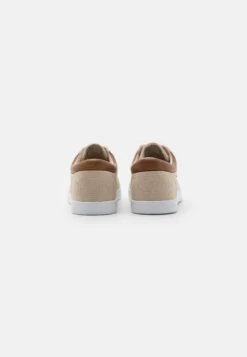 Pier One Unisex - Sneakers Laag - Beige 10 Pier One Unisex - Sneakers Laag - Beige -Pier One 25eb778e2a144dc3a08b80223db3495e