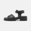 Pier One Leather - Sandalen - Black 1 Pier One Leather - Sandalen - Black -Pier One 2a3272ea82f840aab7f57e9006195aa6