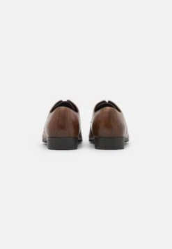 Pier One Veterschoenen - Cognac 14 Pier One Veterschoenen - Cognac -Pier One 2a6a080476454337a29a9be578605363