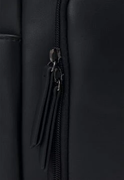 Pier One Unisex - Rugzak - Black 11 Pier One Unisex - Rugzak - Black -Pier One 47ceee0203de476e8848a24bf8a94d2d