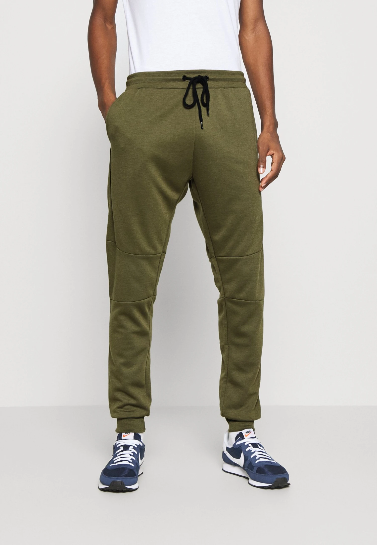 Pier One Trainingsbroek - Olive 3 Pier One Trainingsbroek - Olive