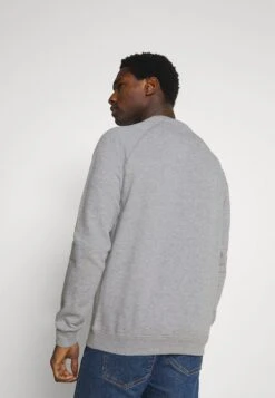 Pier One 3 Pack - Sweater - Bordeaux/Black/Grey 13 Pier One 3 Pack - Sweater - Bordeaux/Black/Grey -Pier One 5f9ced6afa074cd799298bedb83080a9