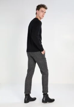 Pier One Trui - Black 9 Pier One Trui - Black -Pier One 675afff738254777bfb69195257fb8da