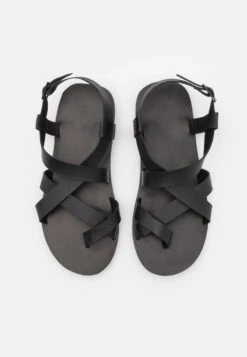 Pier One Teensandalen - Black 11 Pier One Teensandalen - Black -Pier One 6818b30d26474e658a275654bdec1e84