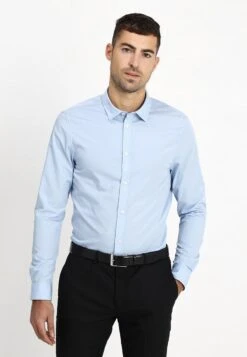 Pier One -Pier One 8c79b47e77d64f5d85db6c65f92be27c