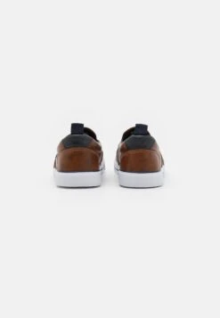 Pier One Unisex - Sneakers Laag - Cognac 10 Pier One Unisex - Sneakers Laag - Cognac -Pier One a5827ba272184322a5f334dbbc2389e8