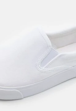 Pier One Unisex - Sneakers Laag - White 13 Pier One Unisex - Sneakers Laag - White -Pier One a778f905c9d047938e2cde47758df05a