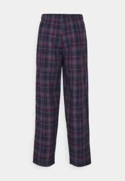 Pier One Pyjama - Bordeaux/Dark Blue 12 Pier One Pyjama - Bordeaux/Dark Blue -Pier One a993f166c0e4477cb8e12ca5a370aa8e