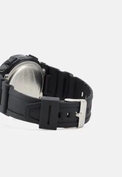 Pier One -Pier One ad958b915d0e41b68f5bbca52b2c21cc