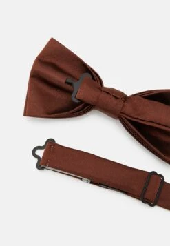 Pier One -Pier One b17029751709417887889fb49493cfcb