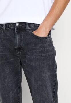 Pier One Slim Fit Jeans - Black -Pier One b79322ede7144ed7a41ffd5c4b473036