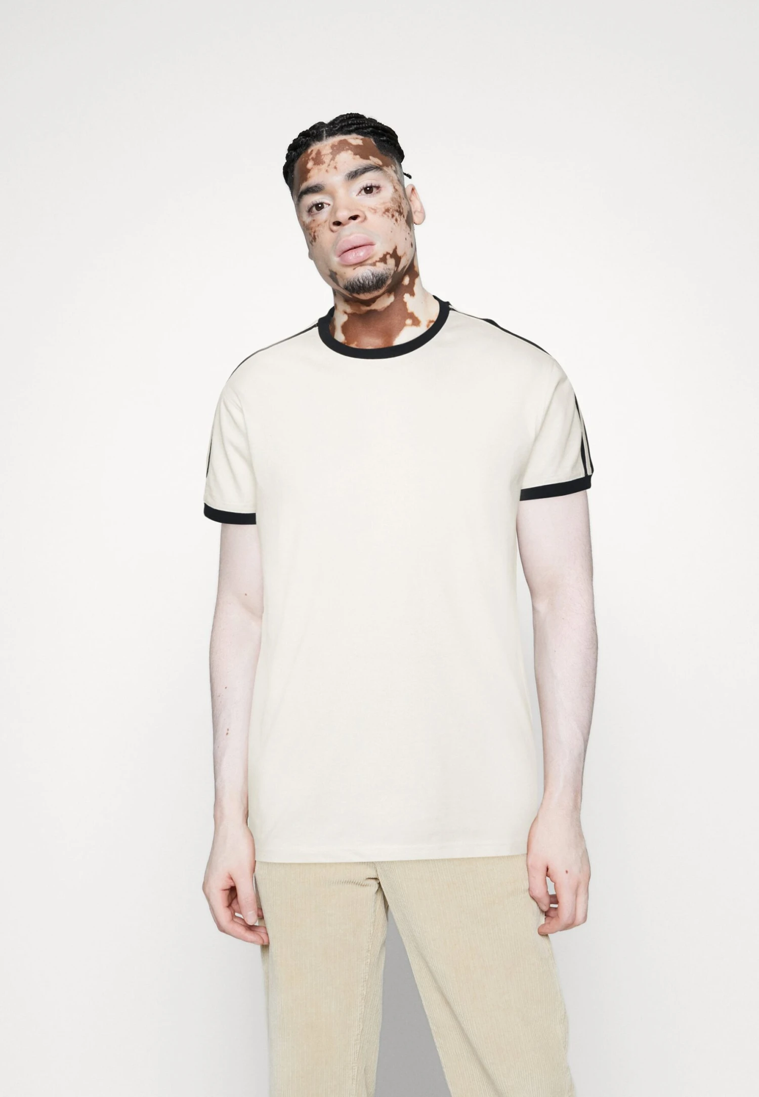 Pier One T-Shirt Print - White 3 Pier One T-Shirt Print - White