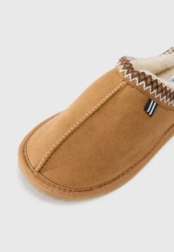 Pier One UNISEX - Pantoffels - Light Brown 14 Pier One UNISEX - Pantoffels - Light Brown -Pier One c54cada7212a4f8ca1511efe569dcdb6