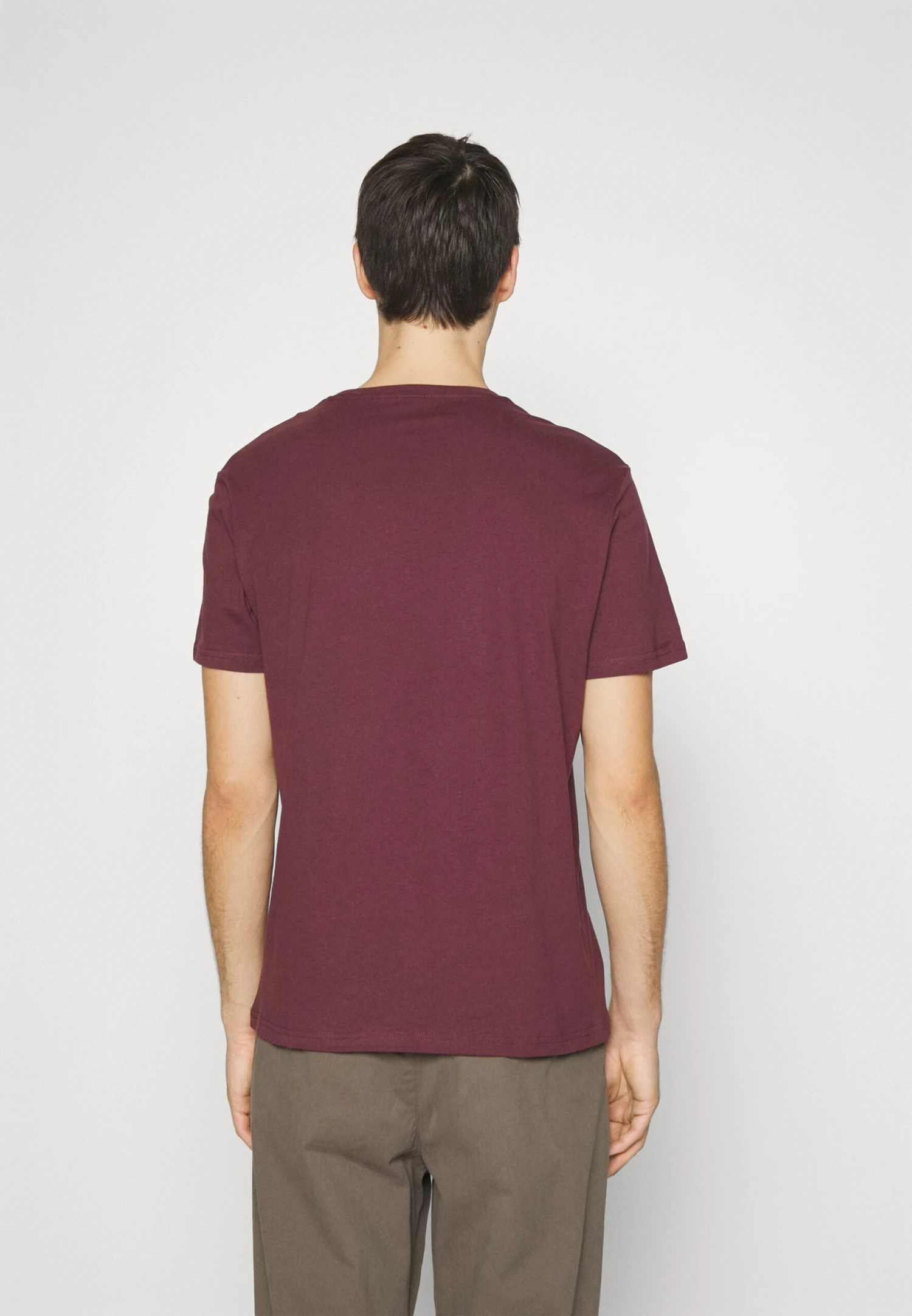 Pier One 5 Pack - T-Shirt Basic - Black/White/Dark Blue 5 Pier One 5 Pack - T-Shirt Basic - Black/White/Dark Blue - Afbeelding 3