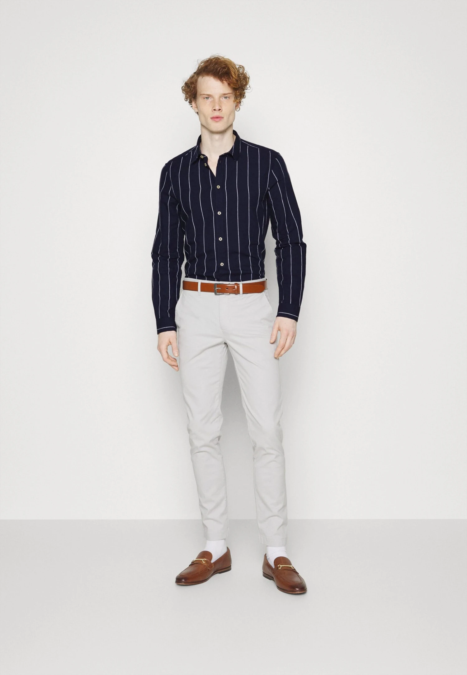 Pier One Linen Mix Stripe - Overhemd - Dark Blue 4 Pier One Linen Mix Stripe - Overhemd - Dark Blue - Afbeelding 2