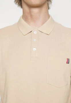 Pier One Tricolore Trim- Poloshirt - Beige 13 Pier One Tricolore Trim- Poloshirt - Beige -Pier One da9ebb752c2e49cfb0673935dd422caf