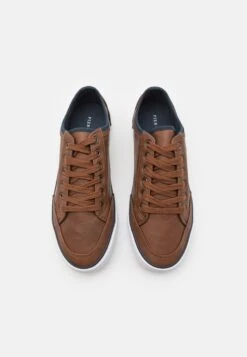 Pier One Unisex - Sneakers Laag - 708 11 Pier One Unisex - Sneakers Laag - 708 -Pier One df61dc64b24a45e0b6b8277d8c9bf02b