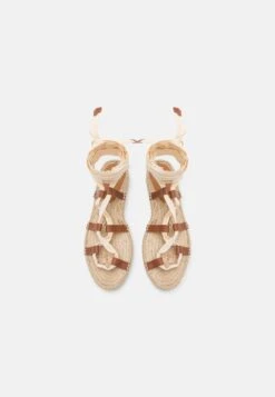 Pier One Leather - Sandalen Met Plateauzool - 003 - Off-White 13 Pier One Leather - Sandalen Met Plateauzool - 003 - Off-White -Pier One e7d31b5992104938afd655aba13c57dd
