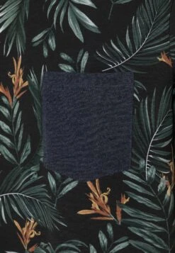 Pier One 2 Pack - T-Shirt Print - White/Multi-Coloured 15 Pier One 2 Pack - T-Shirt Print - White/Multi-Coloured -Pier One f60a19bf04324eb98fa6e9c69f399f60